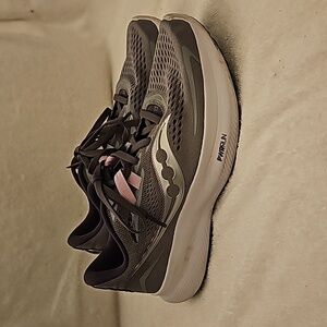 Saucony Ride 15, Size 8